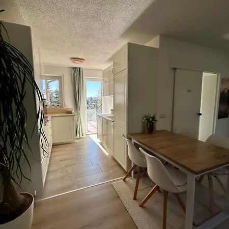 Am Weifberg In Apartment Hinterhermsdorf